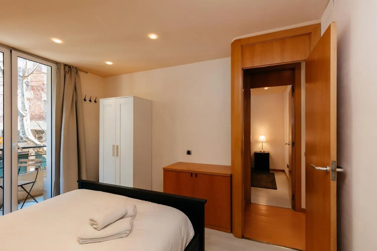 ברצלונה Cozy Apartment Casanova-Eixample